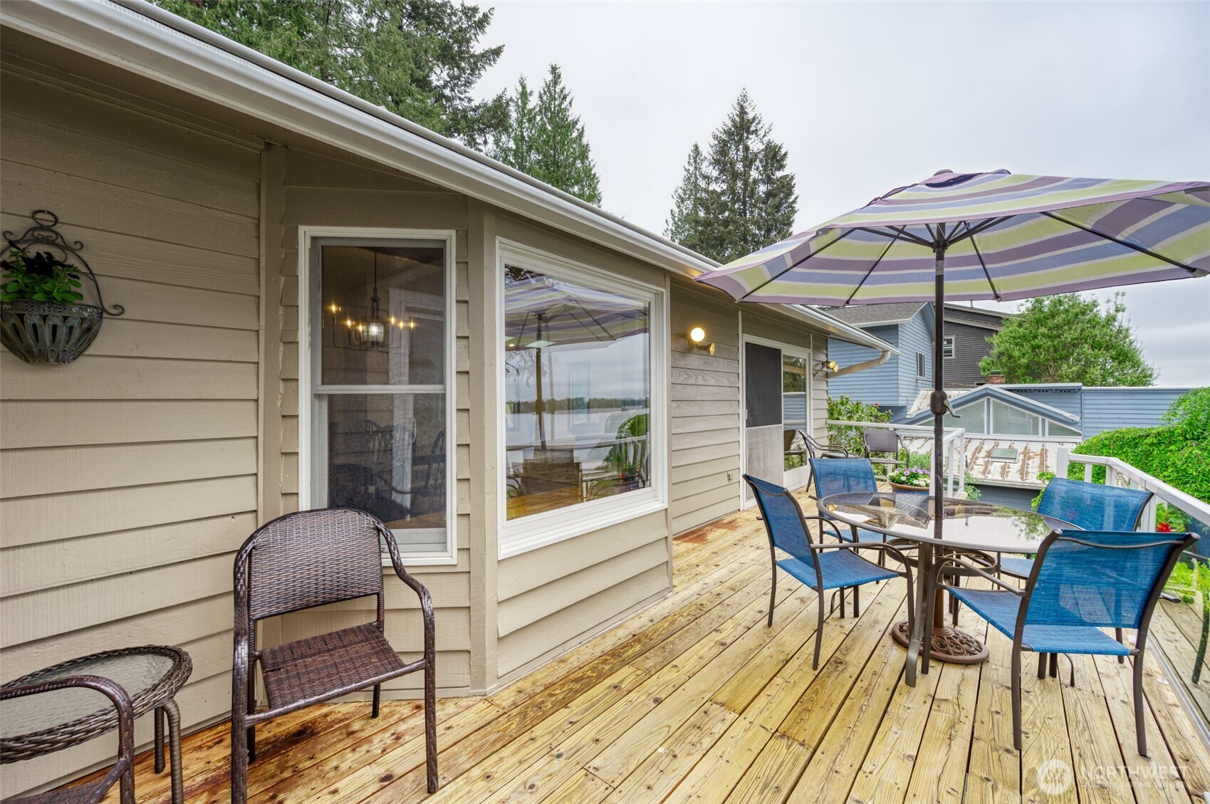 18816 51st Street E, Lake Tapps, WA 98391