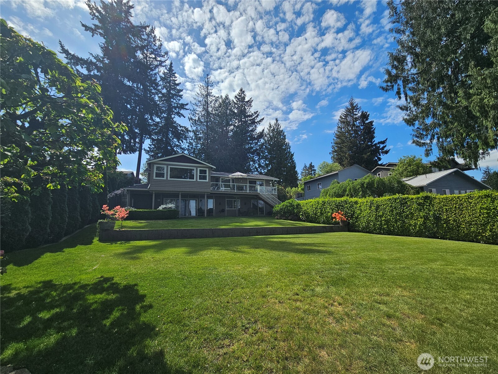 18816 51st Street E, Lake Tapps, WA 98391