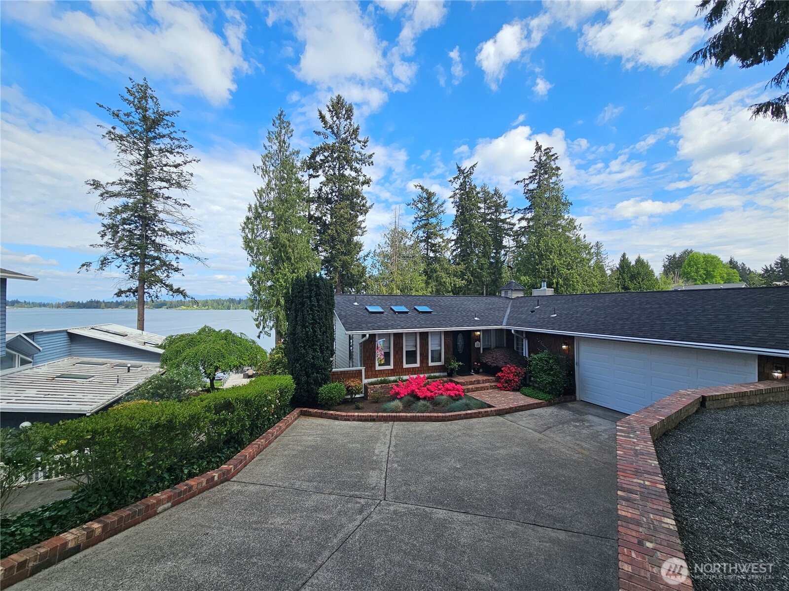18816 51st Street E, Lake Tapps, WA 98391