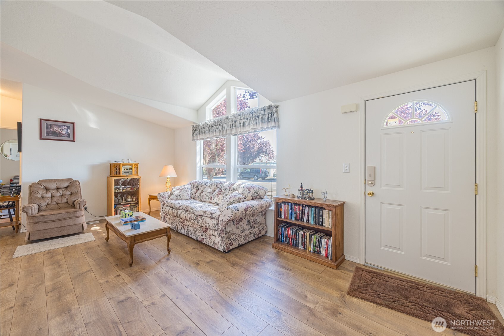 541 N 7th , Sequim, WA 98382