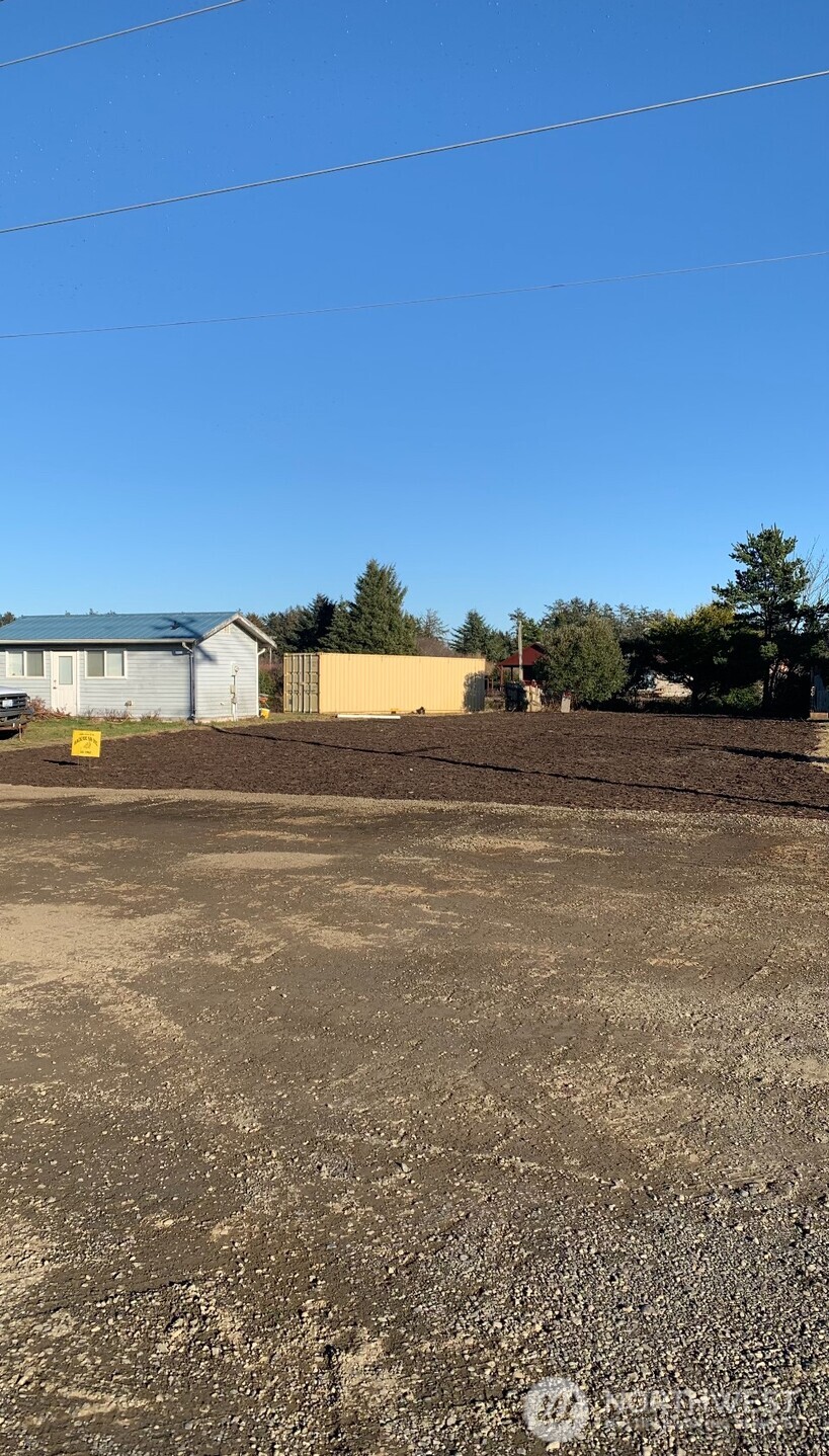 584 Point Brown Avenue NE, Ocean Shores, WA 98569
