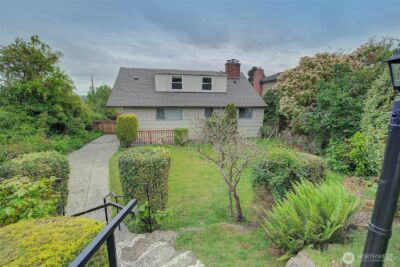 4045 29th Avenue W, Seattle, WA 98199-1743