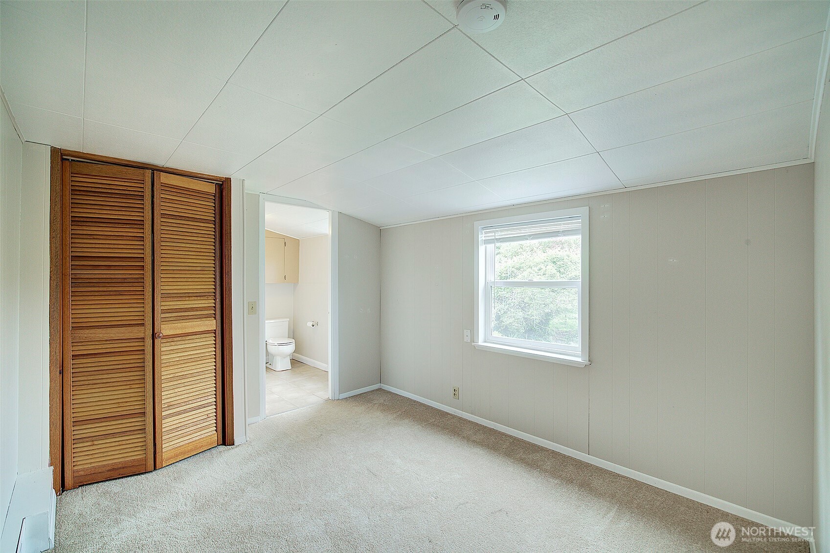 4045 29th Avenue W, Seattle, WA 98199-1743