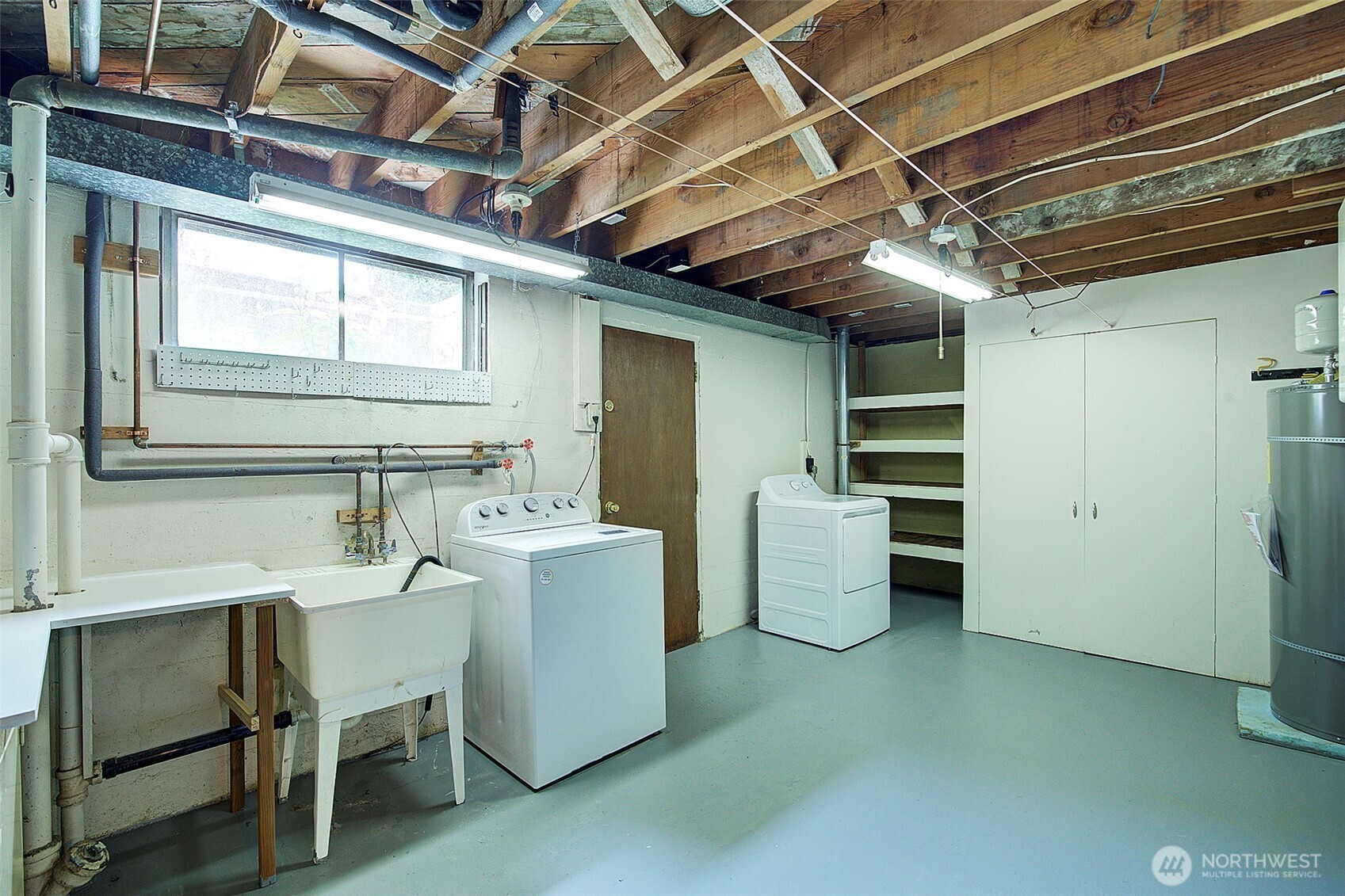 4045 29th Avenue W, Seattle, WA 98199-1743