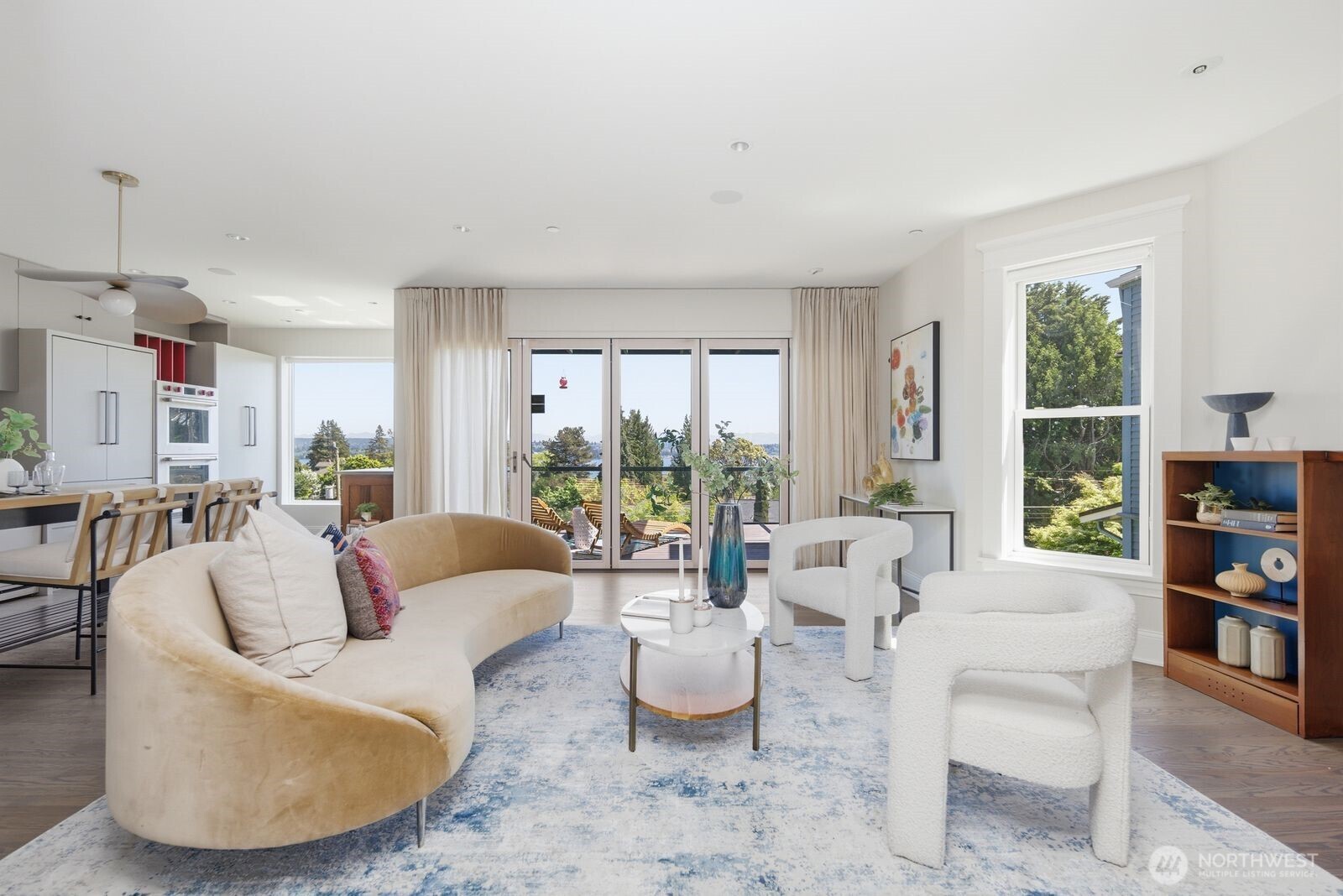1618 37th Avenue , Seattle, WA 98122