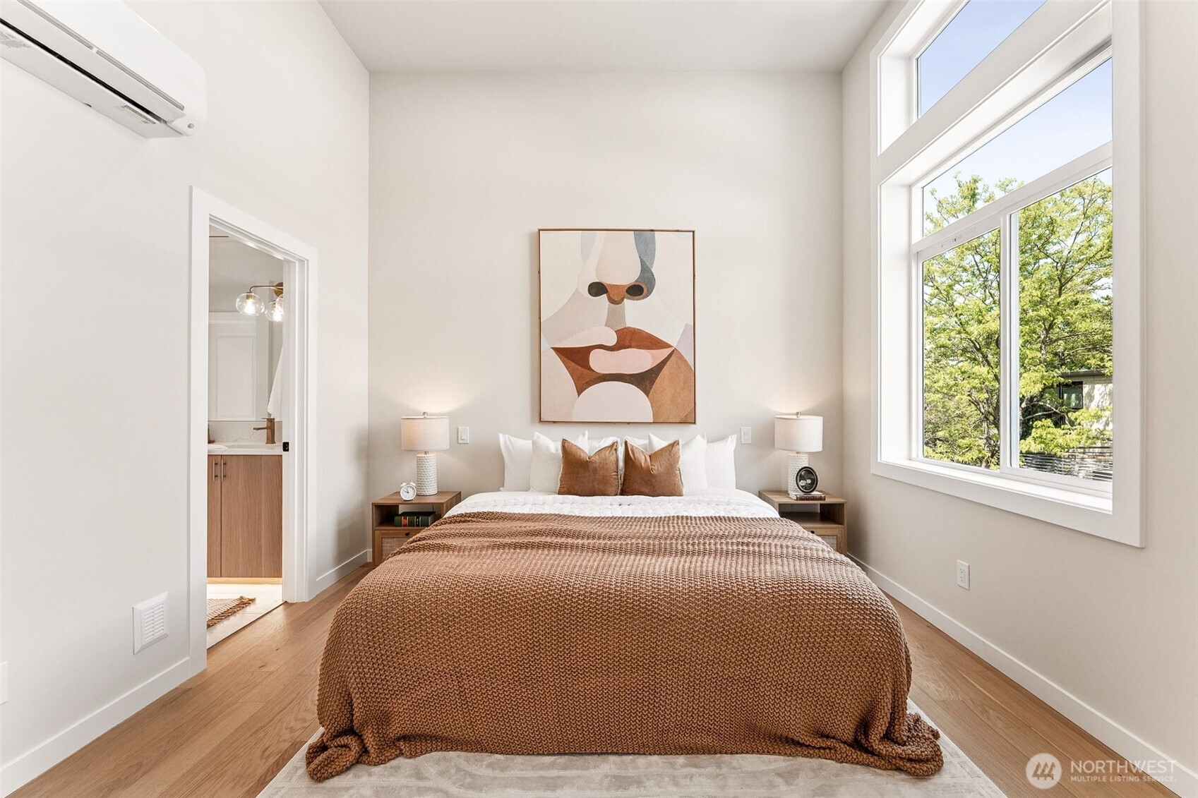 3449 California Avenue SW #2, Seattle, WA 98116
