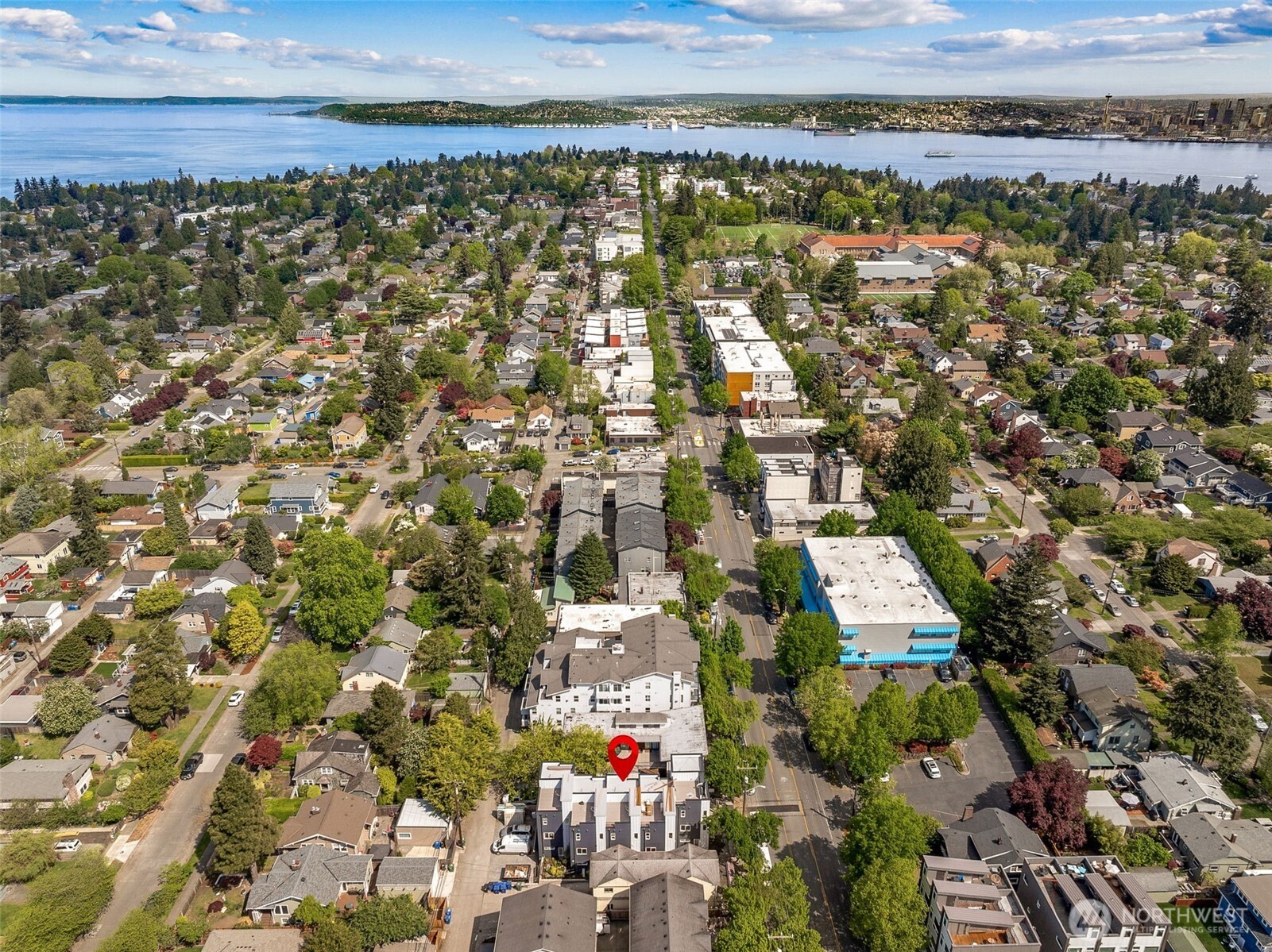 3449 California Avenue SW #2, Seattle, WA 98116