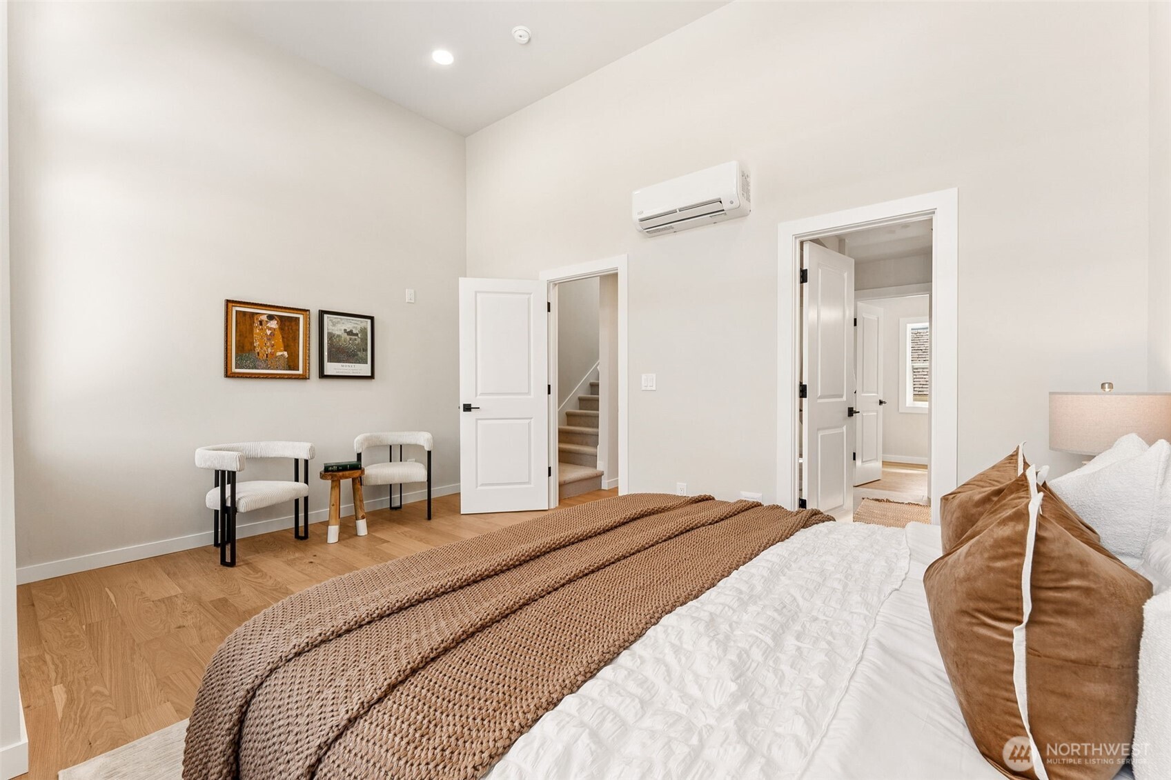 3449 California Avenue SW #2, Seattle, WA 98116