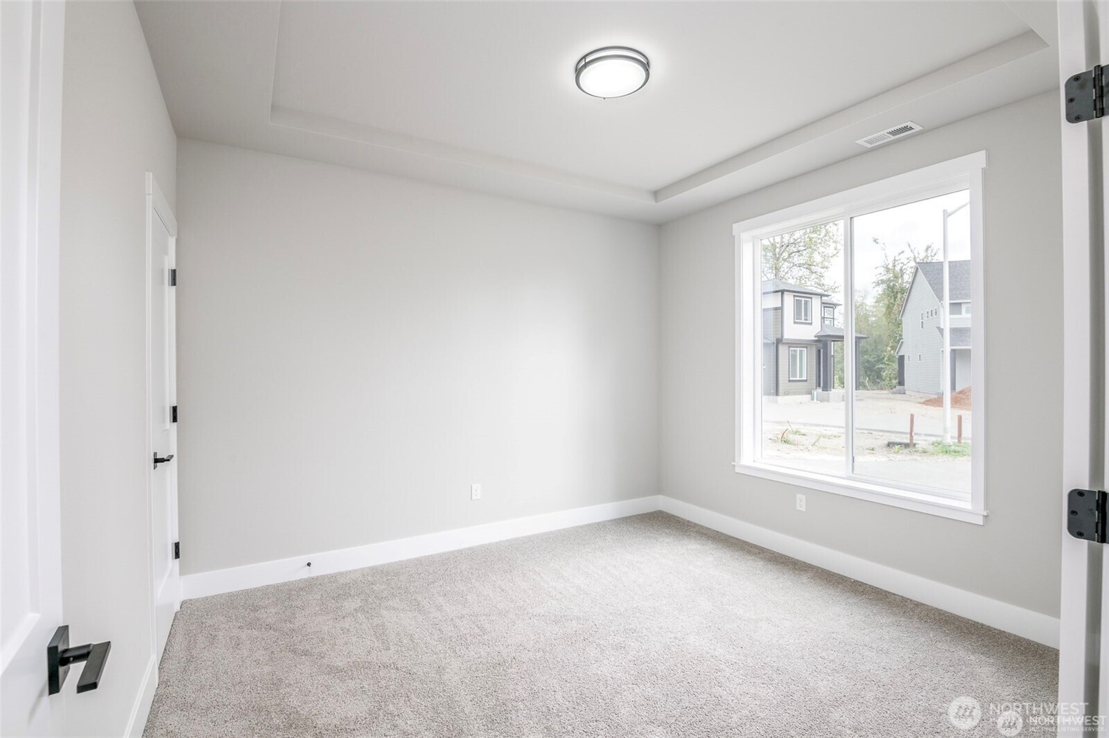 13022 51st Avenue E, Tacoma, WA 98446