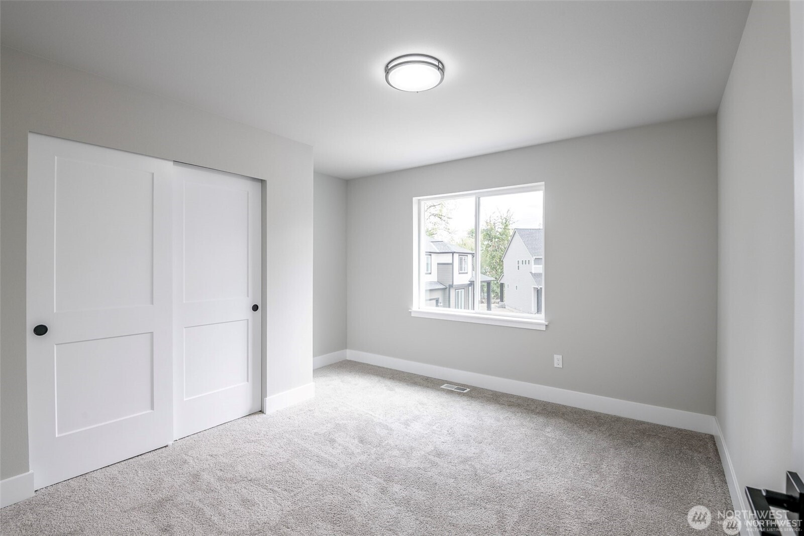 13022 51st Avenue E, Tacoma, WA 98446