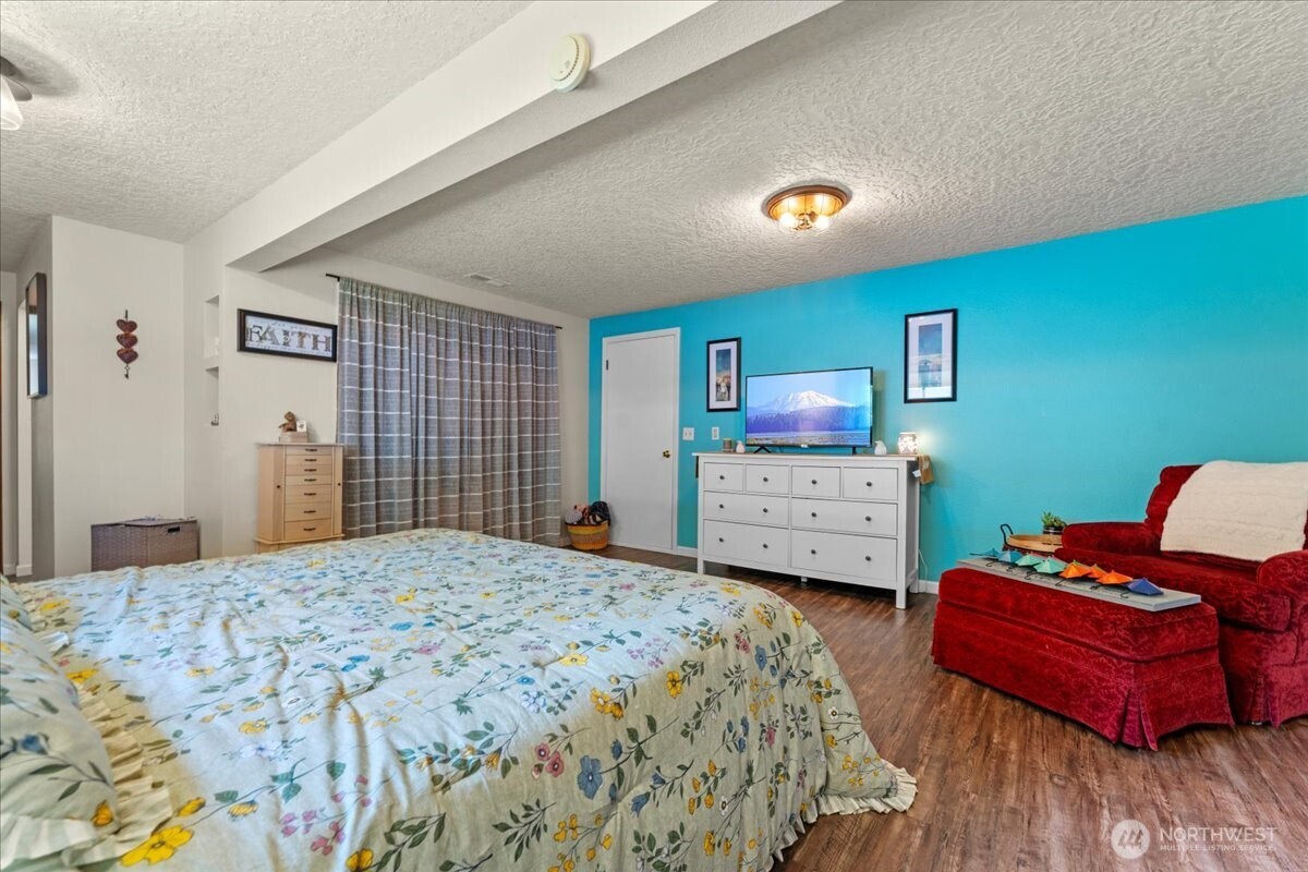24501 NE 29th Avenue , Ridgefield, WA 98642