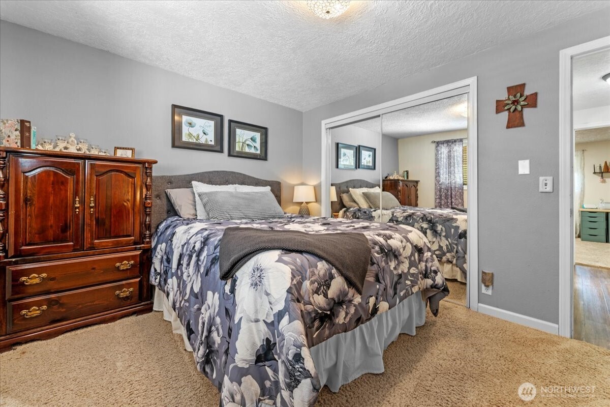 24501 NE 29th Avenue , Ridgefield, WA 98642