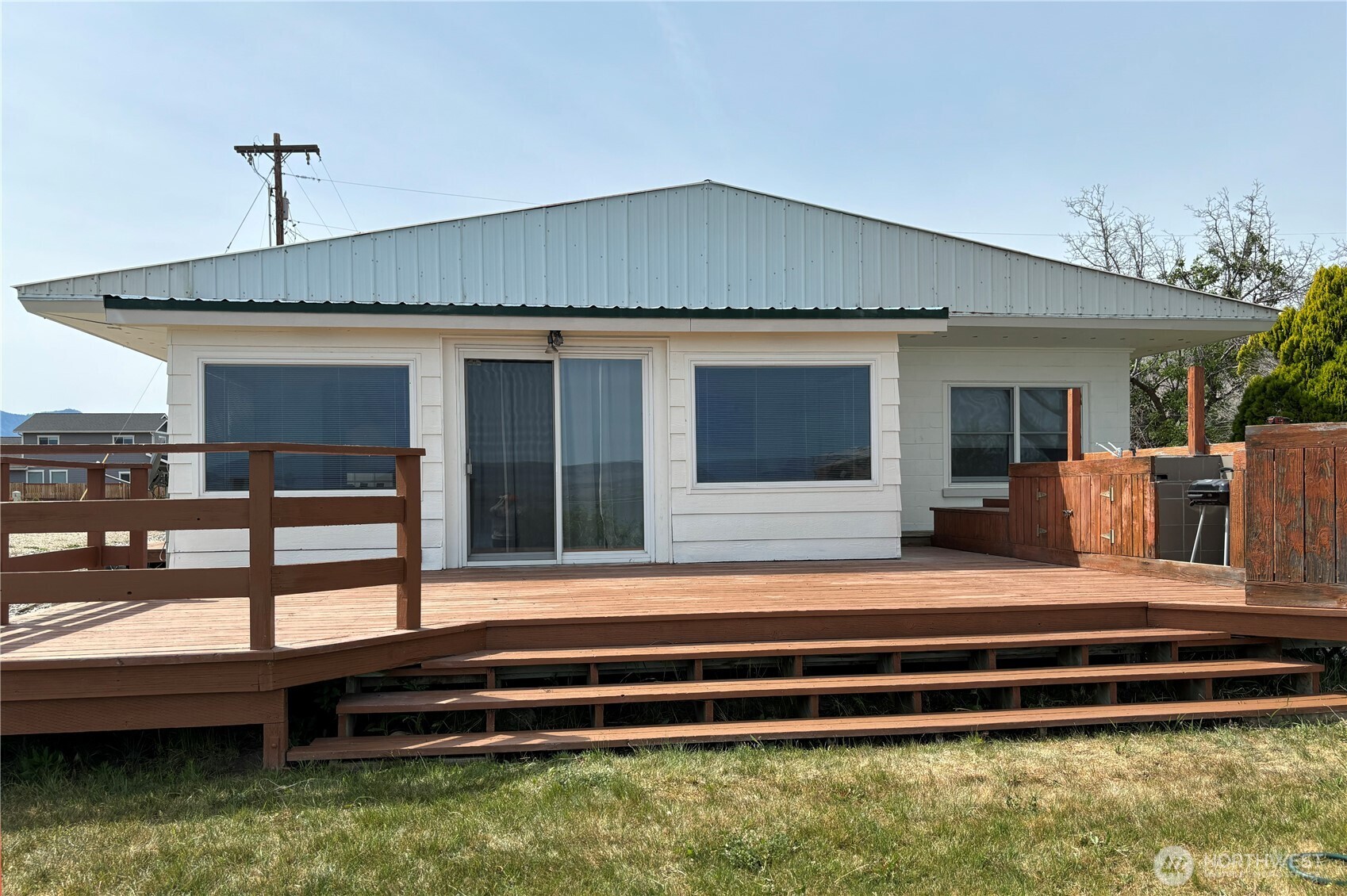 622 1ST STREET , Brewster, WA 98812