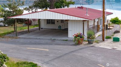 622 1ST STREET , Brewster, WA 98812 - Photo 2