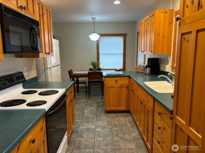 622 1ST STREET , Brewster, WA 98812 - Photo 9