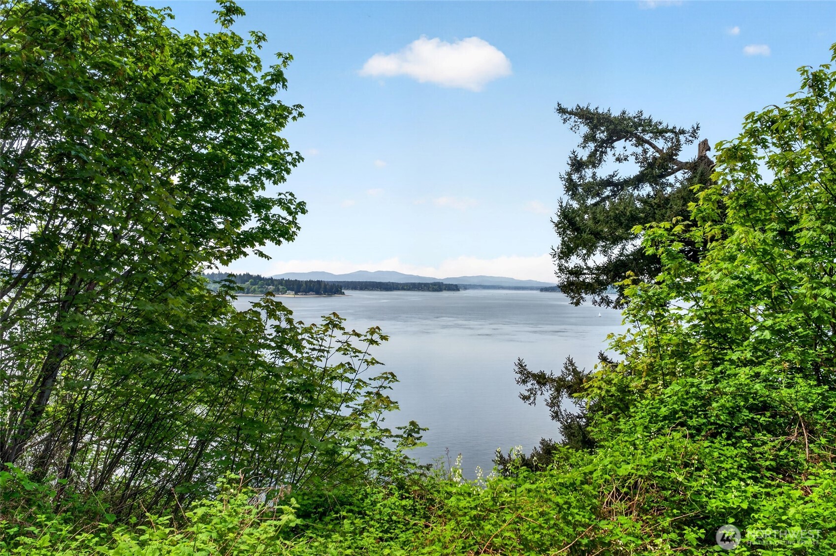 6902 190th Avenue SW, Longbranch, WA 98351
