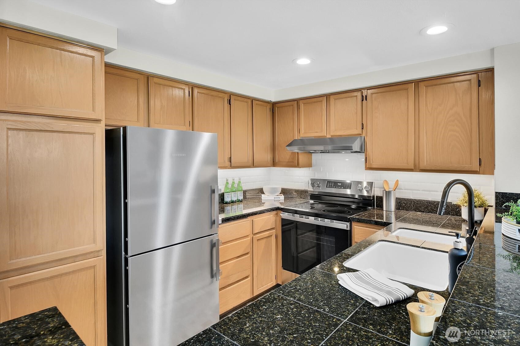 3420 Burke Avenue N #C107, Seattle, WA 98103
