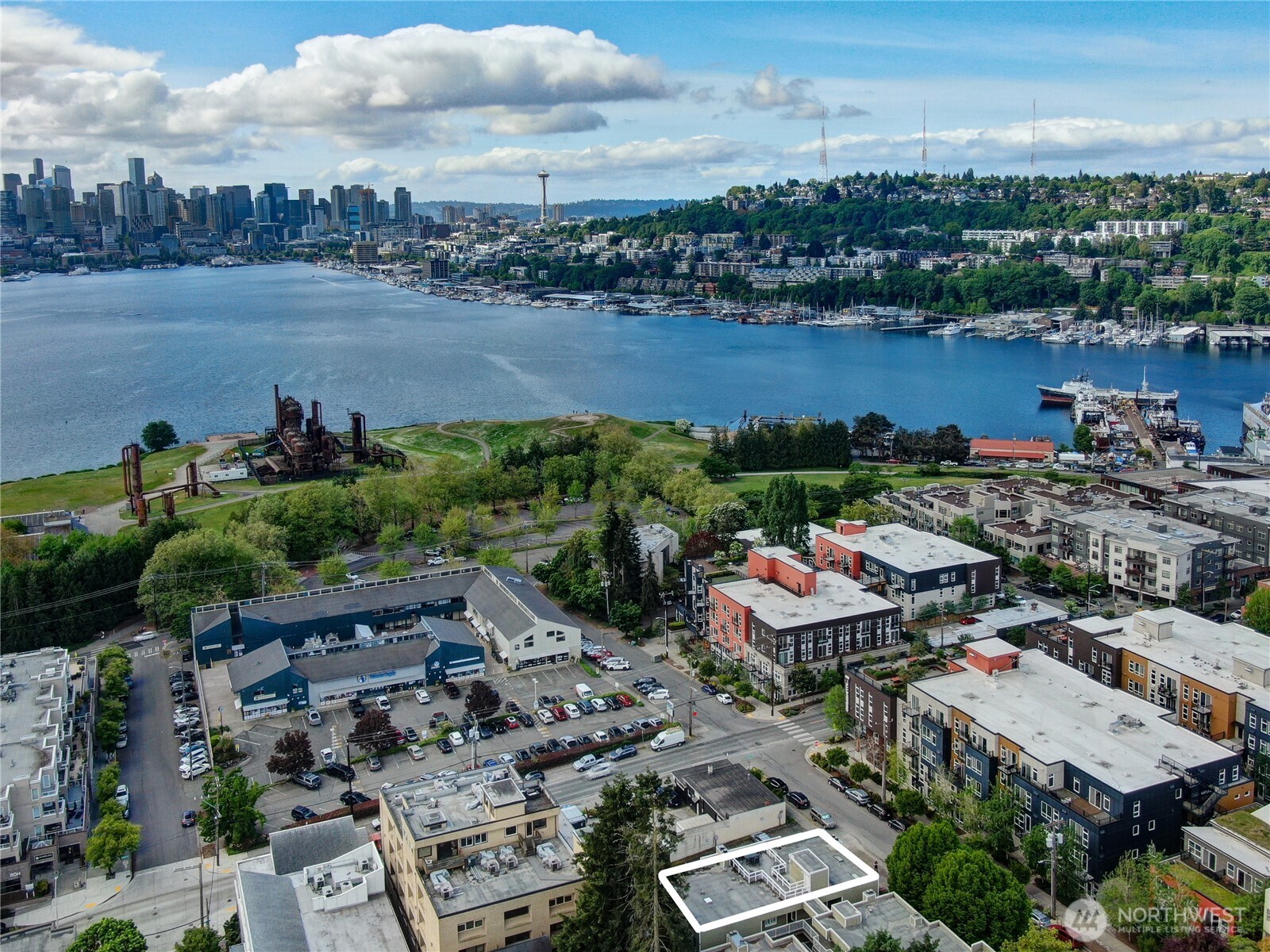 3420 Burke Avenue N #C107, Seattle, WA 98103