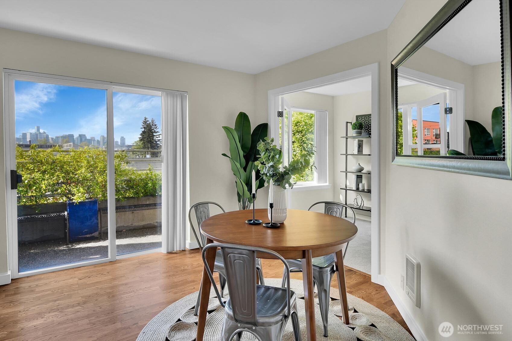 3420 Burke Avenue N #C107, Seattle, WA 98103