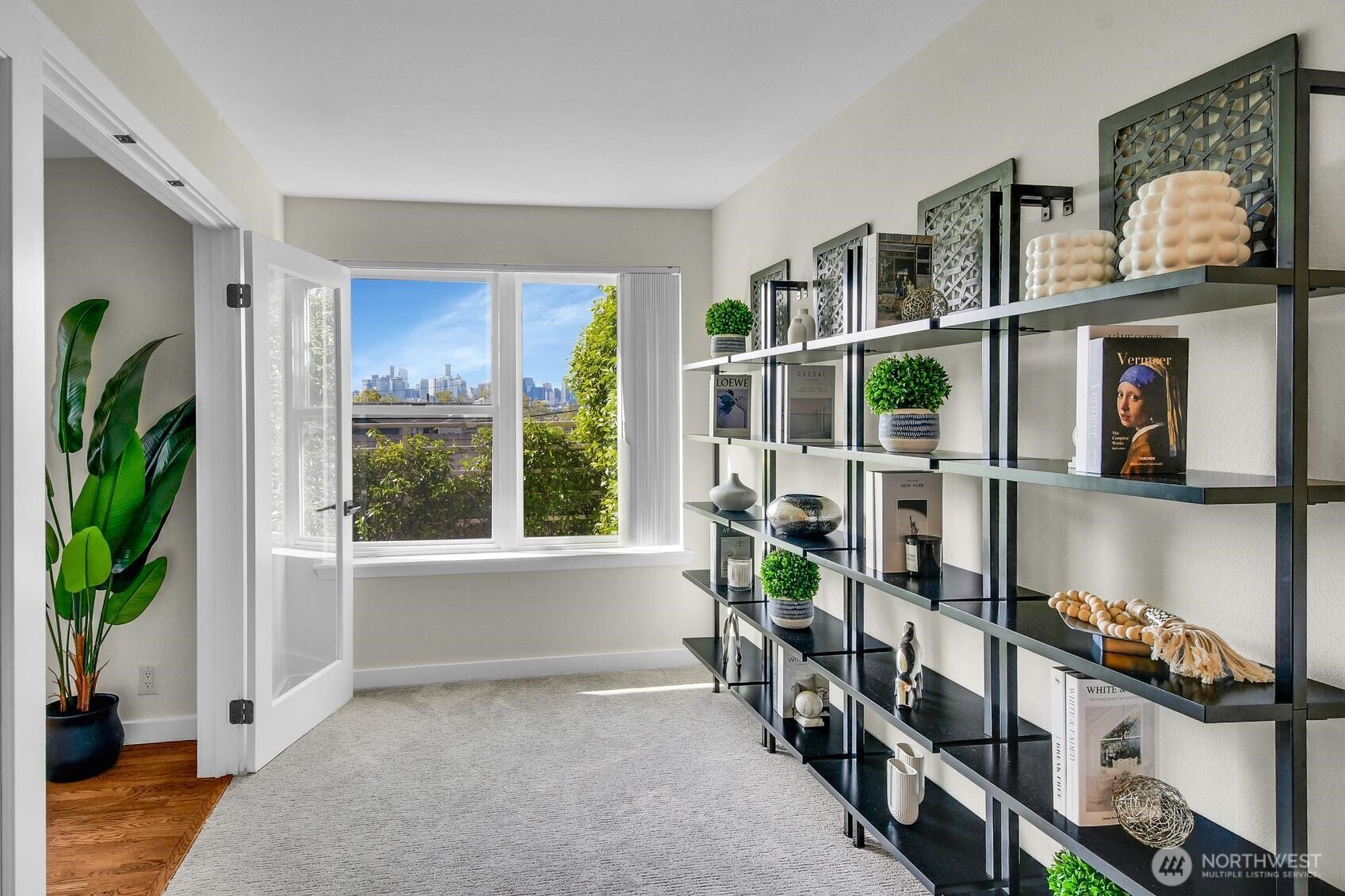 3420 Burke Avenue N #C107, Seattle, WA 98103