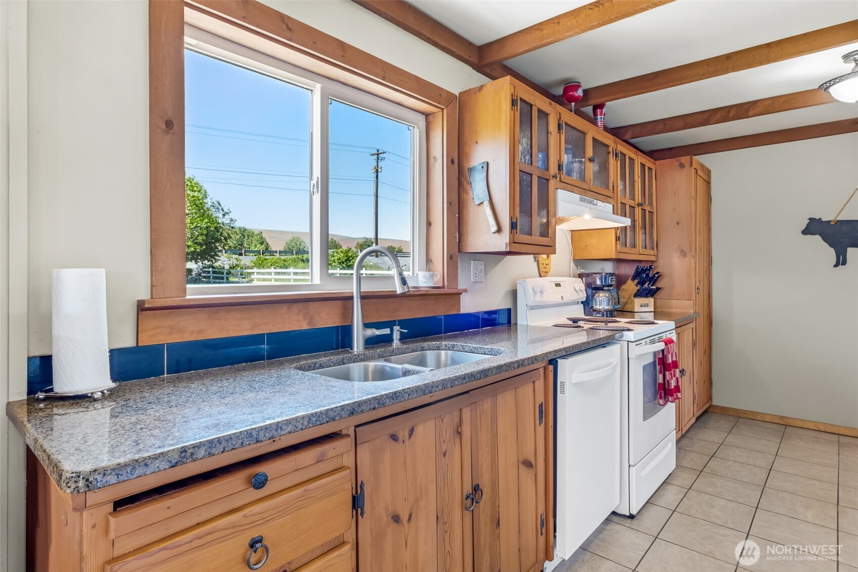 18253 Road B NW, Ephrata, WA 98823