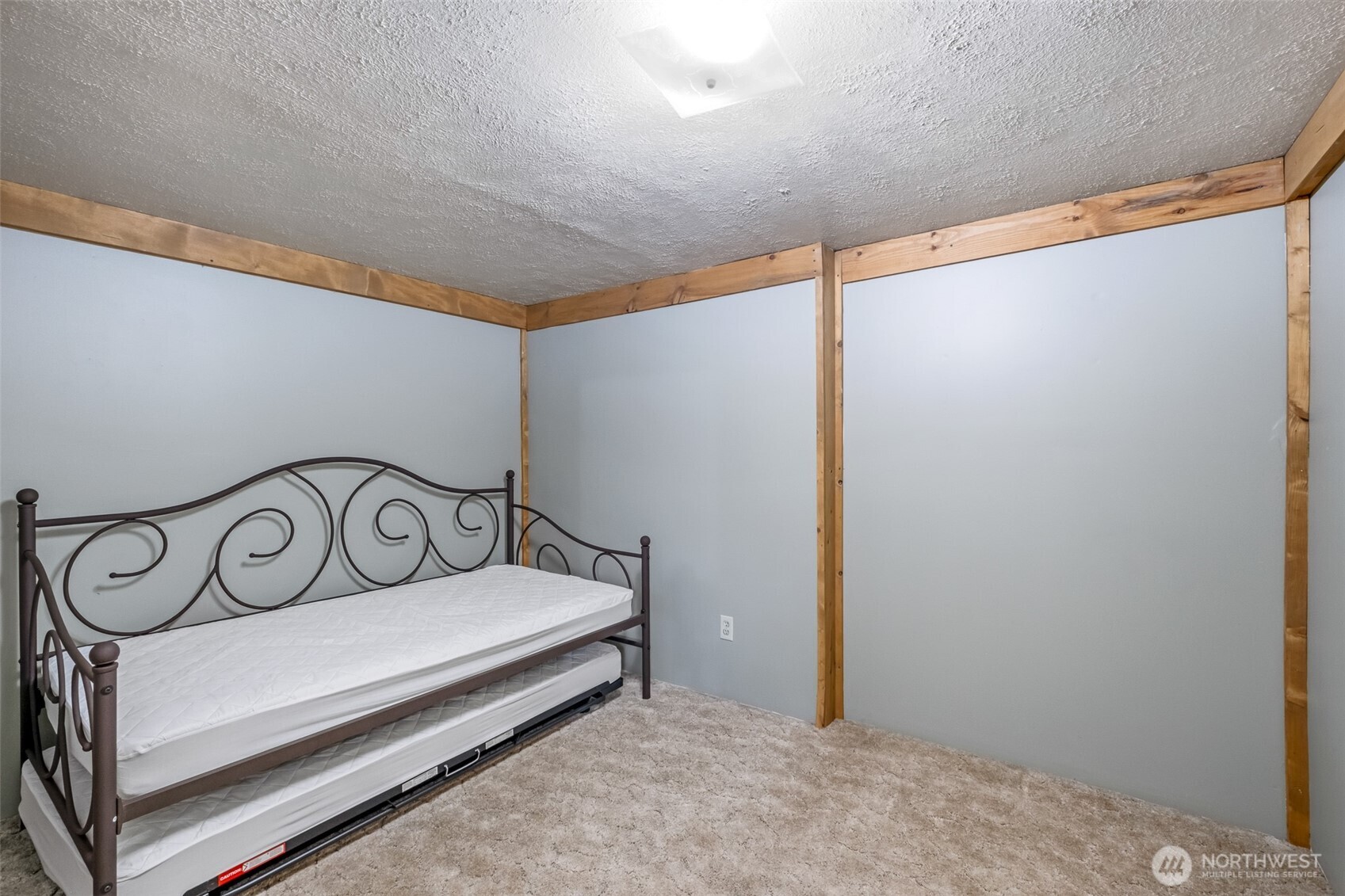 18253 Road B NW, Ephrata, WA 98823