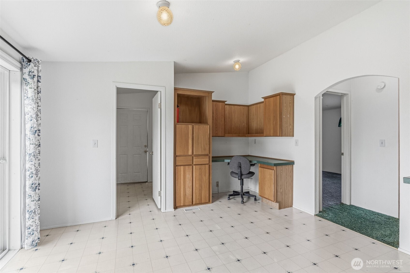 285 Oyler Rd , Ethel, WA 98542