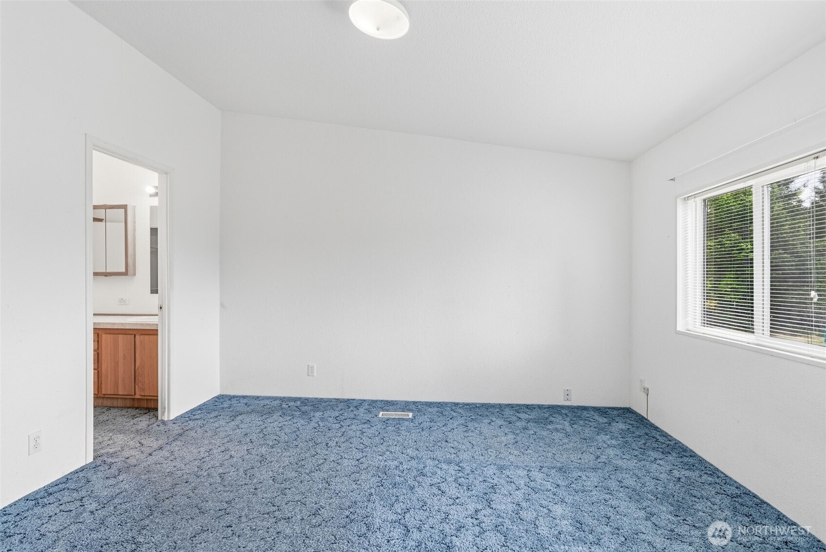 285 Oyler Rd , Ethel, WA 98542