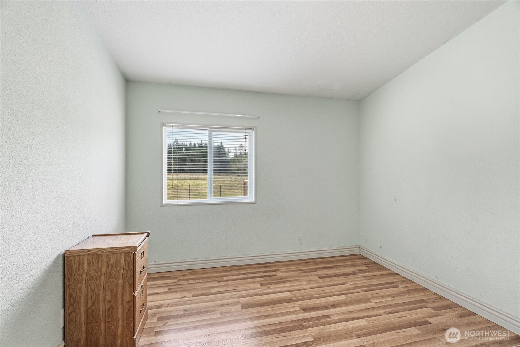 285 Oyler Rd , Ethel, WA 98542