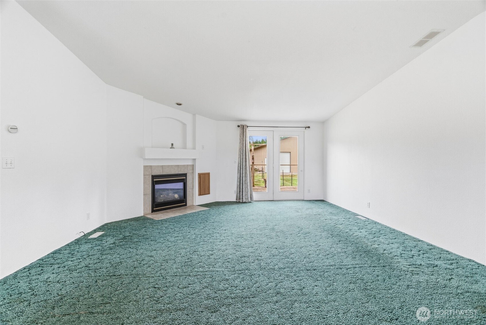 285 Oyler Rd , Ethel, WA 98542