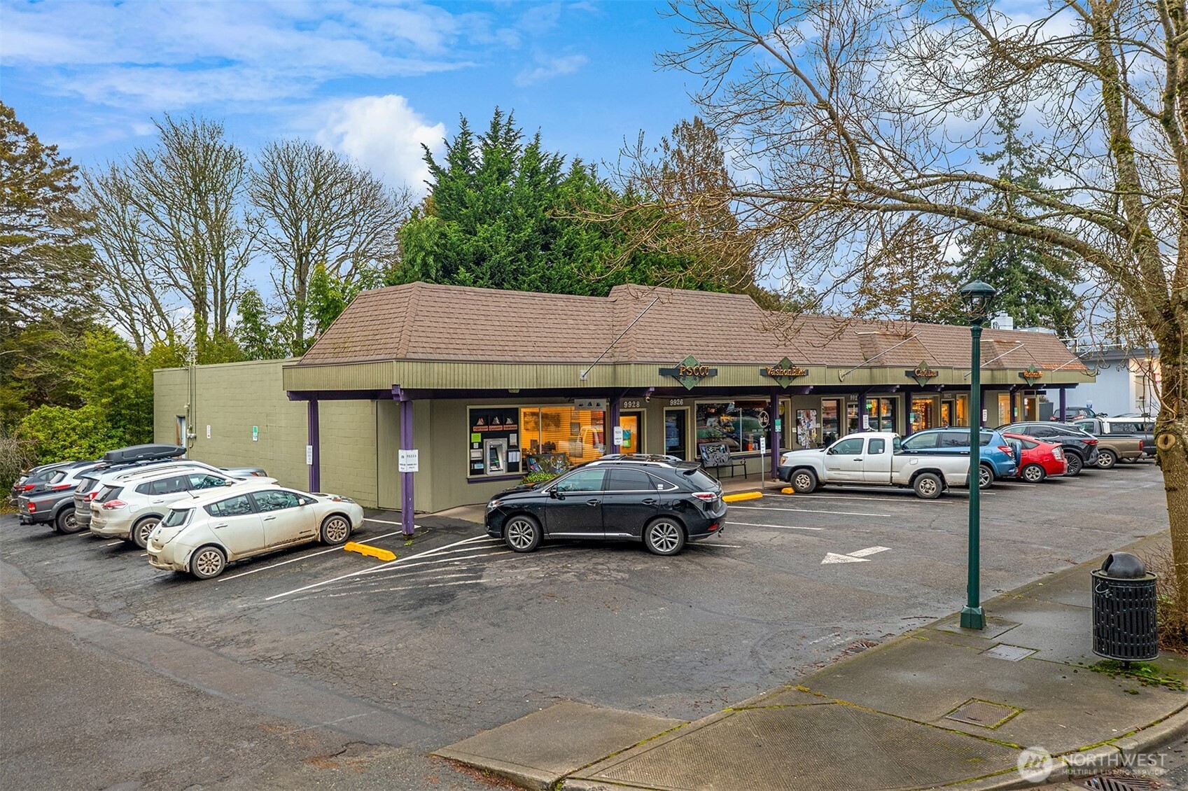 9922 SW Bank Road , Vashon, WA 98070