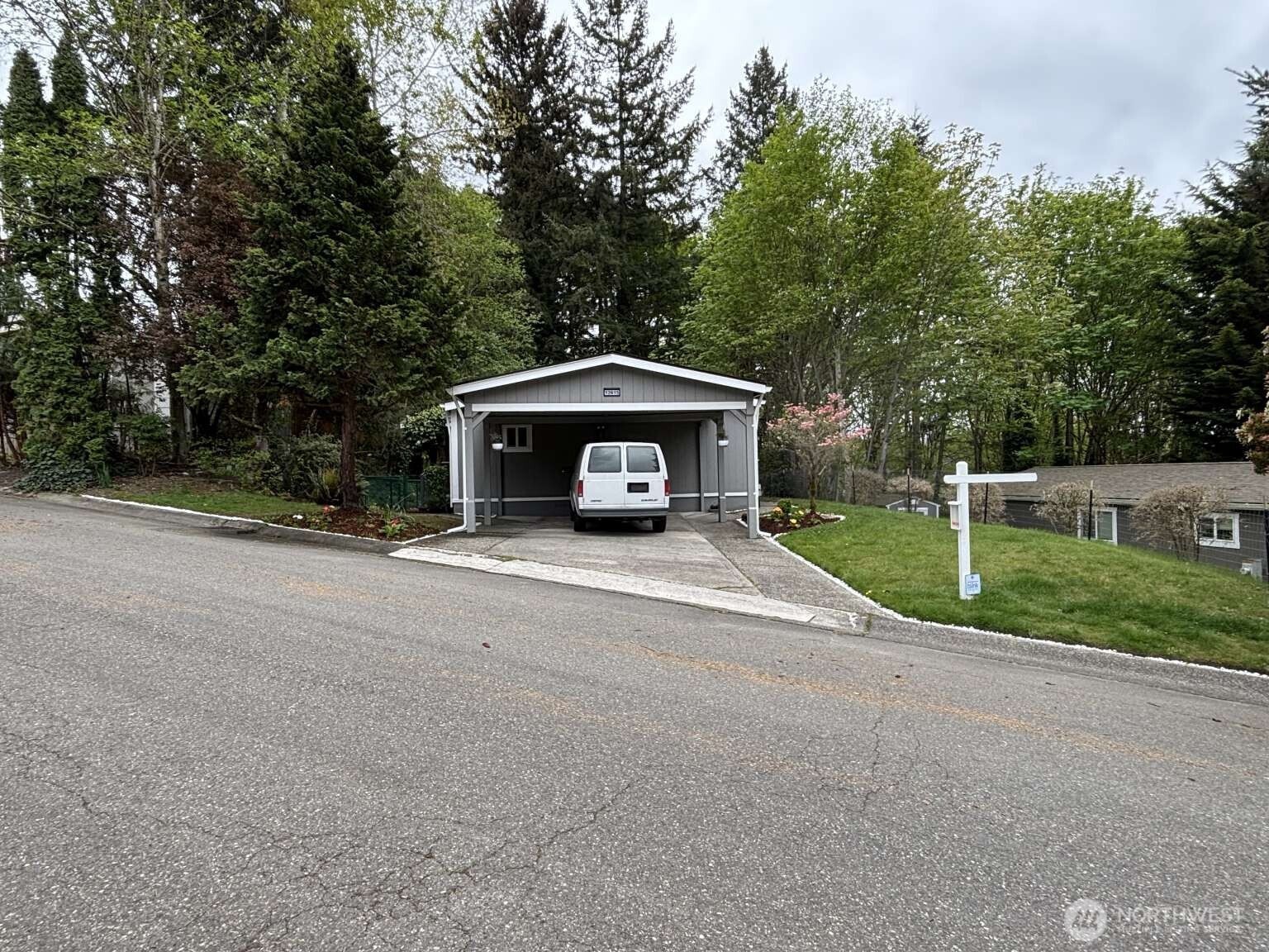 12615 NE 189th Street , Bothell, WA 98011