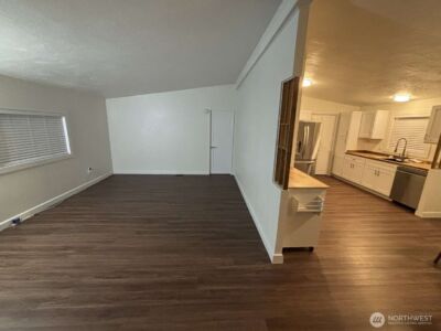 12615 NE 189th Street , Bothell, WA 98011 - Photo 16