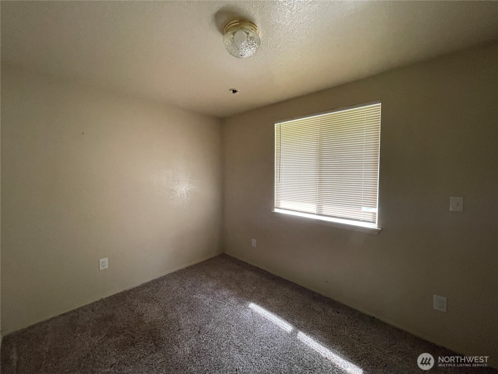 17827 Upland Drive SE, Yelm, WA 98597