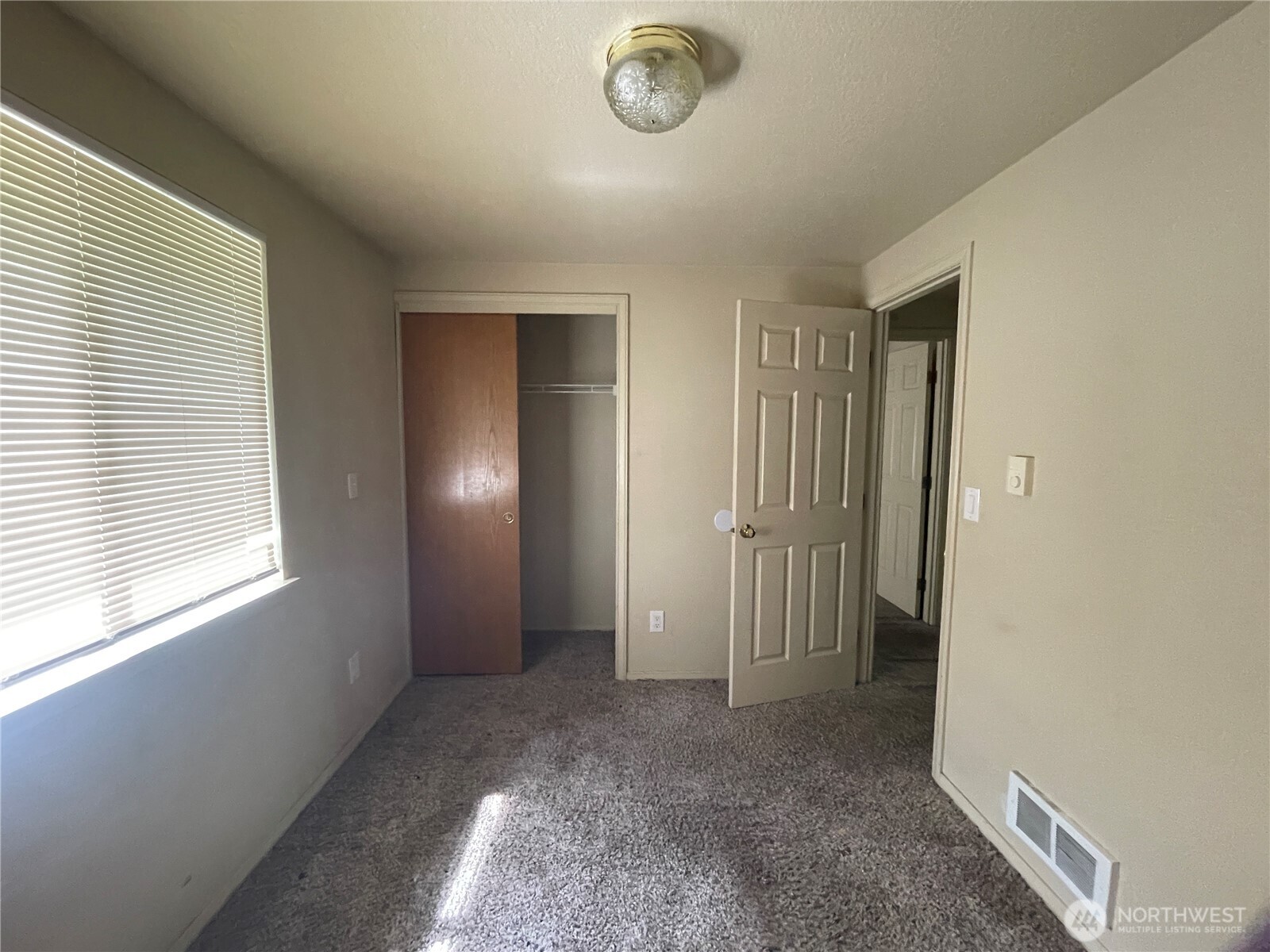 17827 Upland Drive SE, Yelm, WA 98597