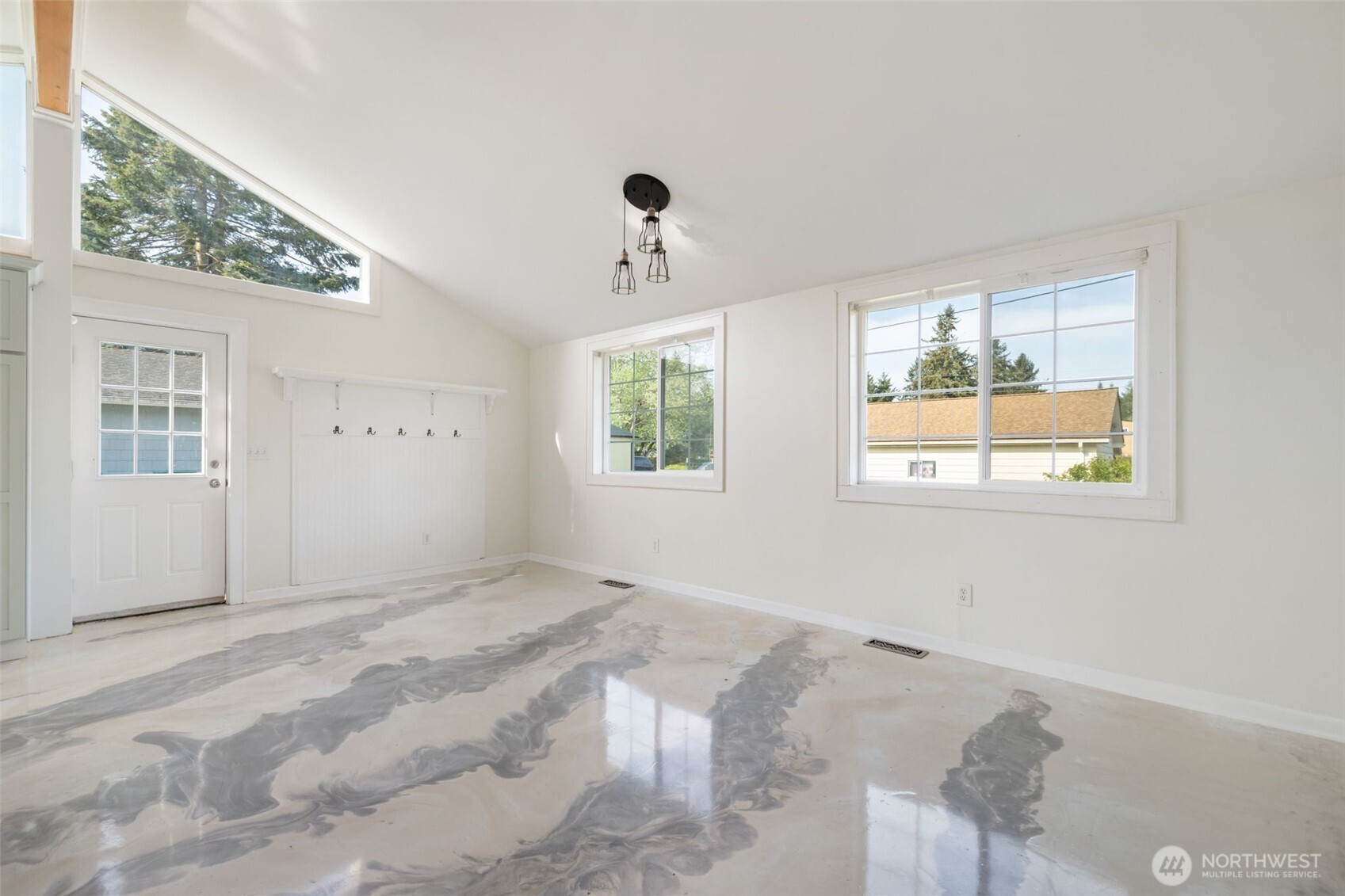 2595 Griffiths Lane SE, Port Orchard, WA 98366