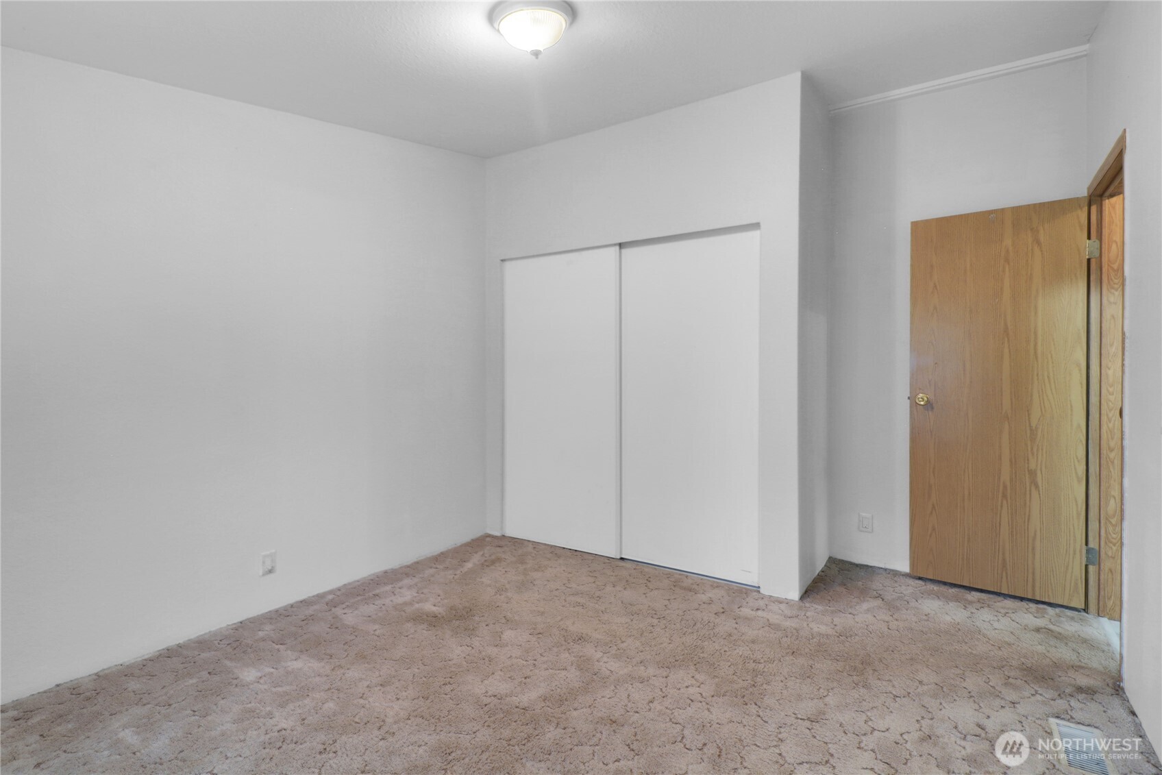 33924 89th Avenue Ct S, Roy, WA 98580