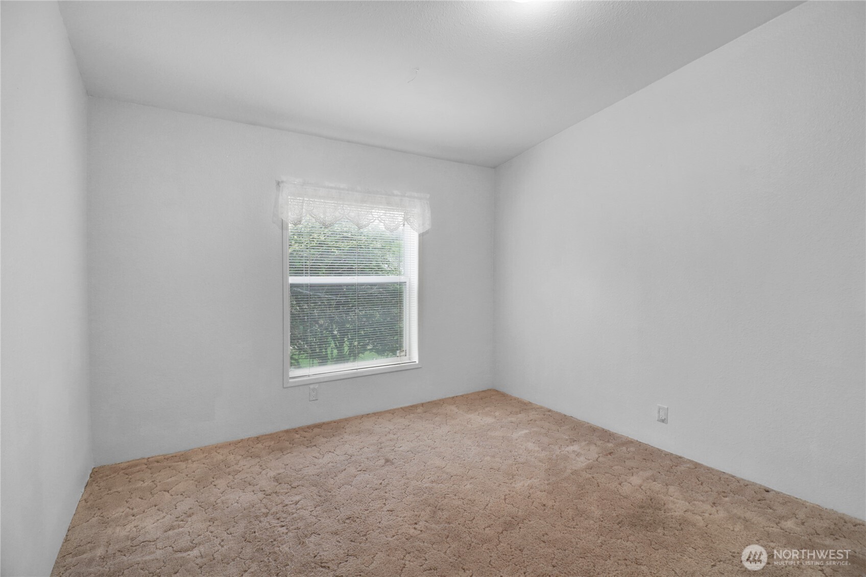 33924 89th Avenue Ct S, Roy, WA 98580