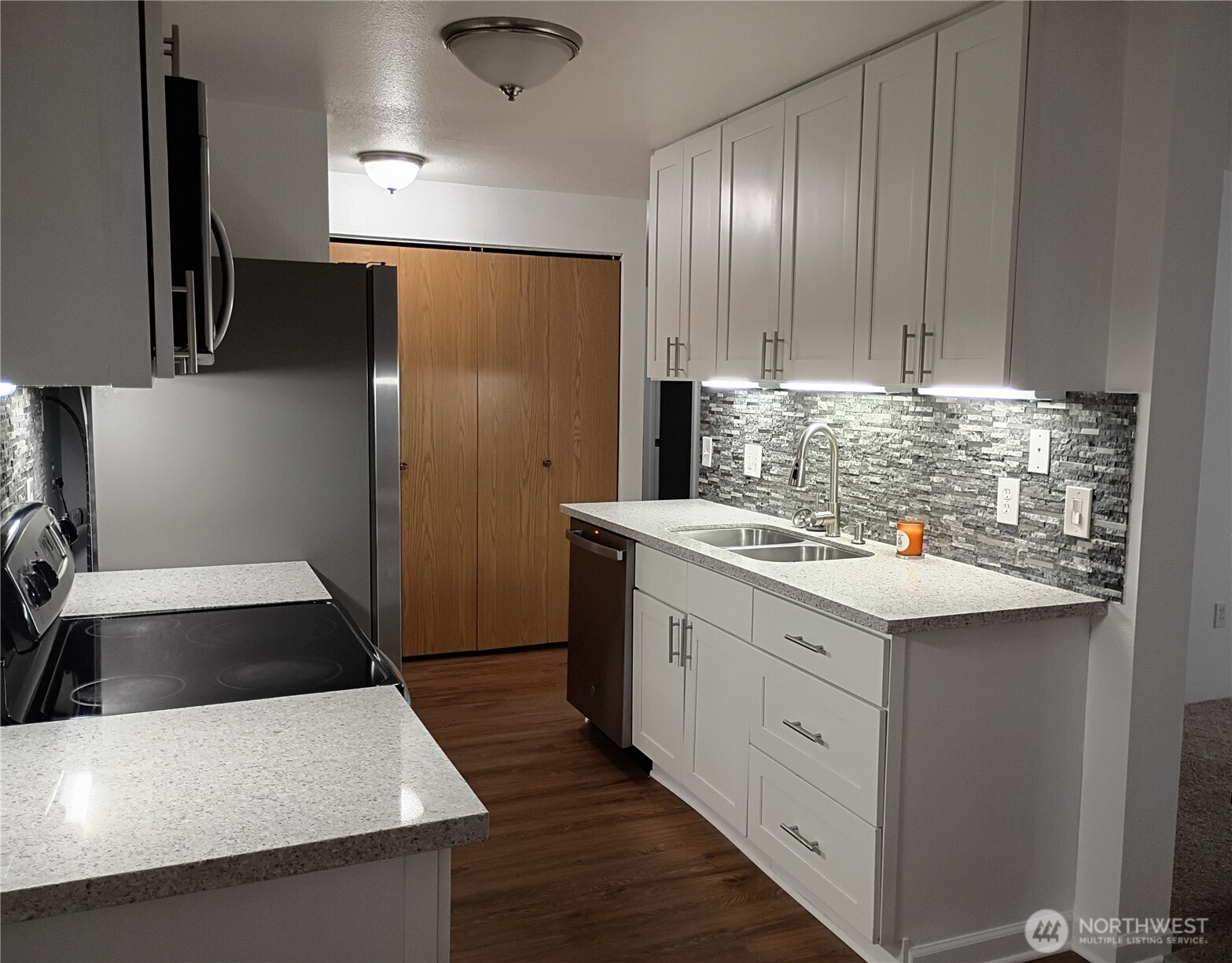 10501 8th Avenue NE #115, Seattle, WA 98125