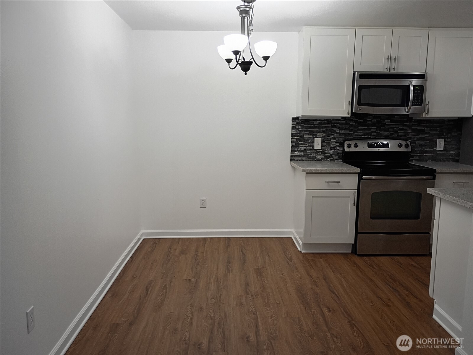 10501 8th Avenue NE #115, Seattle, WA 98125