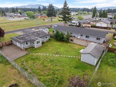 304 Rochester Street E, Rainier, WA 98576 - Photo 18