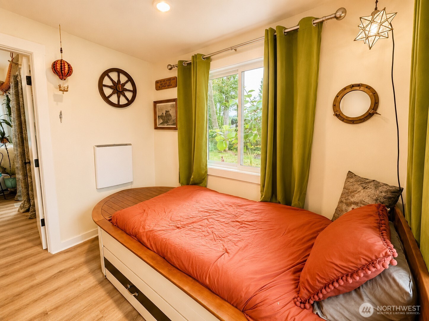 103 24th , Long Beach, WA 98631