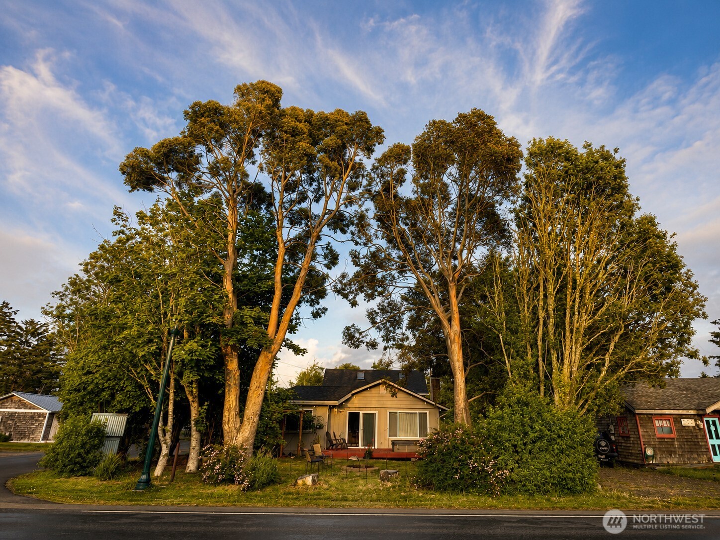 103 24th , Long Beach, WA 98631