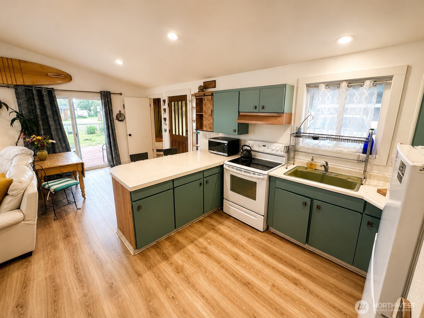 103 24th , Long Beach, WA 98631