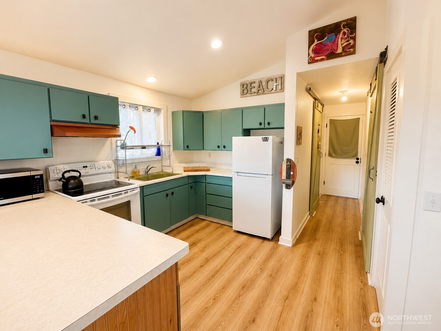 103 24th , Long Beach, WA 98631
