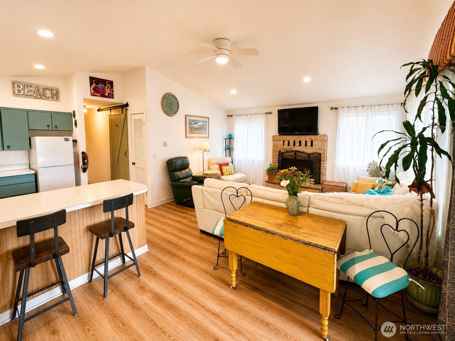 103 24th , Long Beach, WA 98631