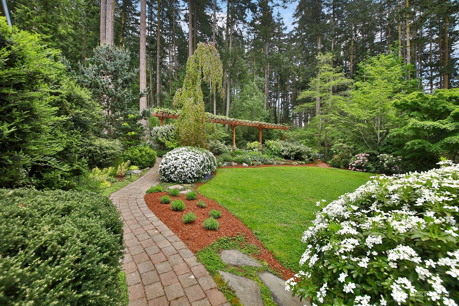 1899 Beverly Beach Road , Freeland, WA 98249