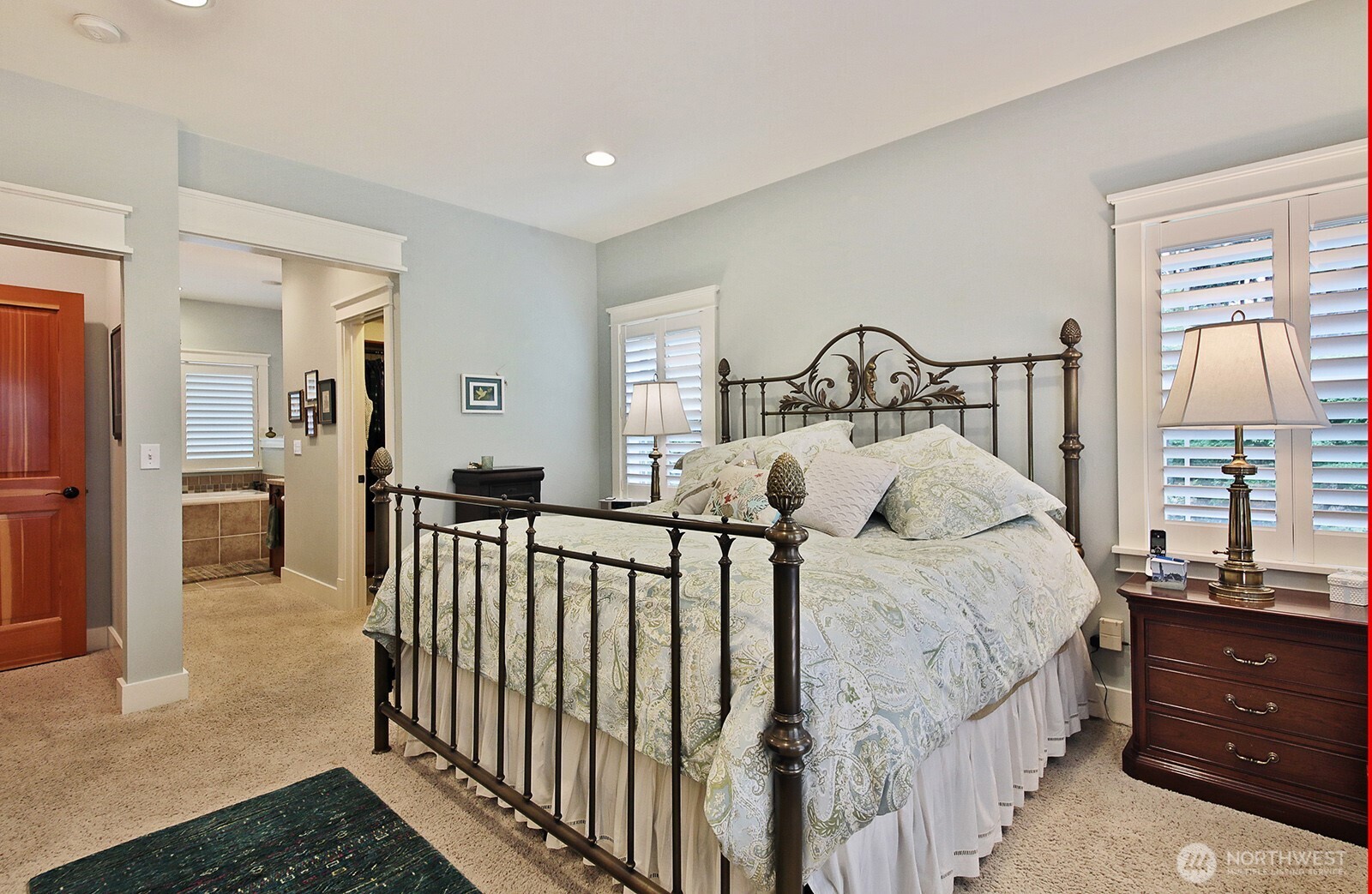 1899 Beverly Beach Road , Freeland, WA 98249