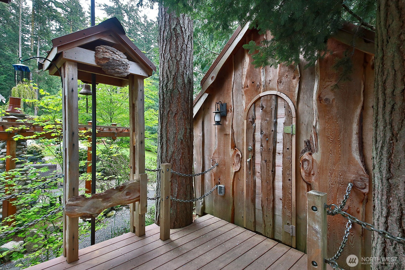 1899 Beverly Beach Road , Freeland, WA 98249