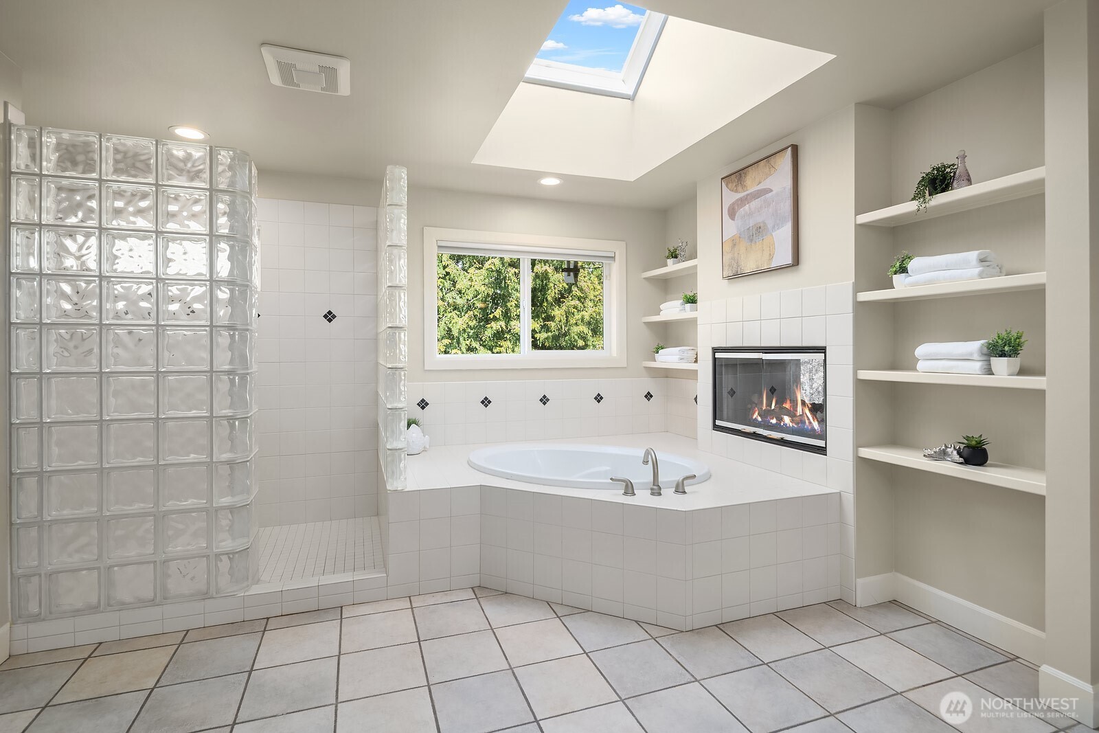 20522 NE 23rd Court , Sammamish, WA 98074